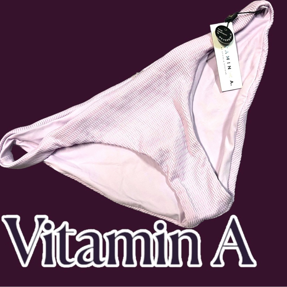 NWT Vitamin A Luciana reversible bikini bottoms in Soft Lilac. Size 6/S ๐๐บ - Picture 1 of 10